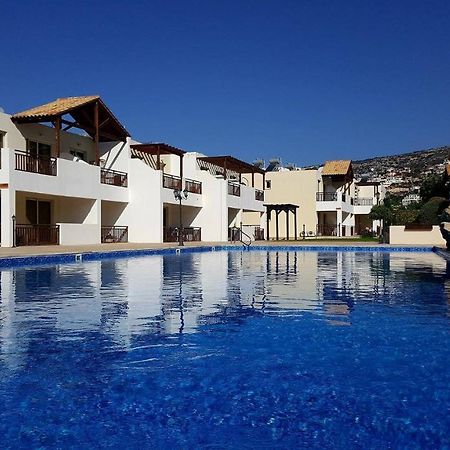 Beautiful studio Z104 in Vanessa Complex Peyia Exterior foto