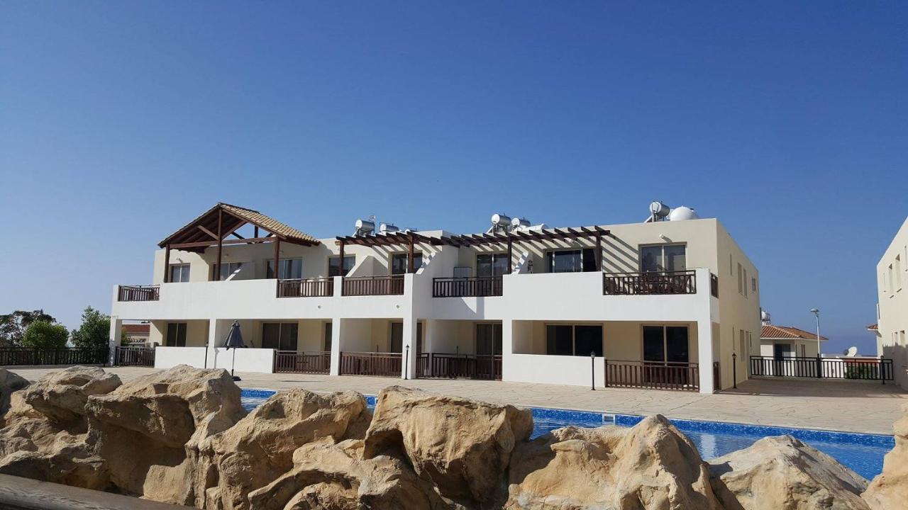 Beautiful studio Z104 in Vanessa Complex Peyia Exterior foto